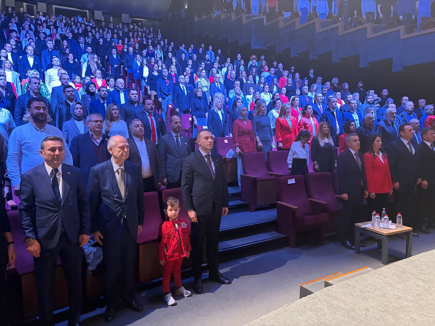 BEYOĞLU’NDA CUMHURİYETİN 102. YILI COŞKUYLA KUTLANDI