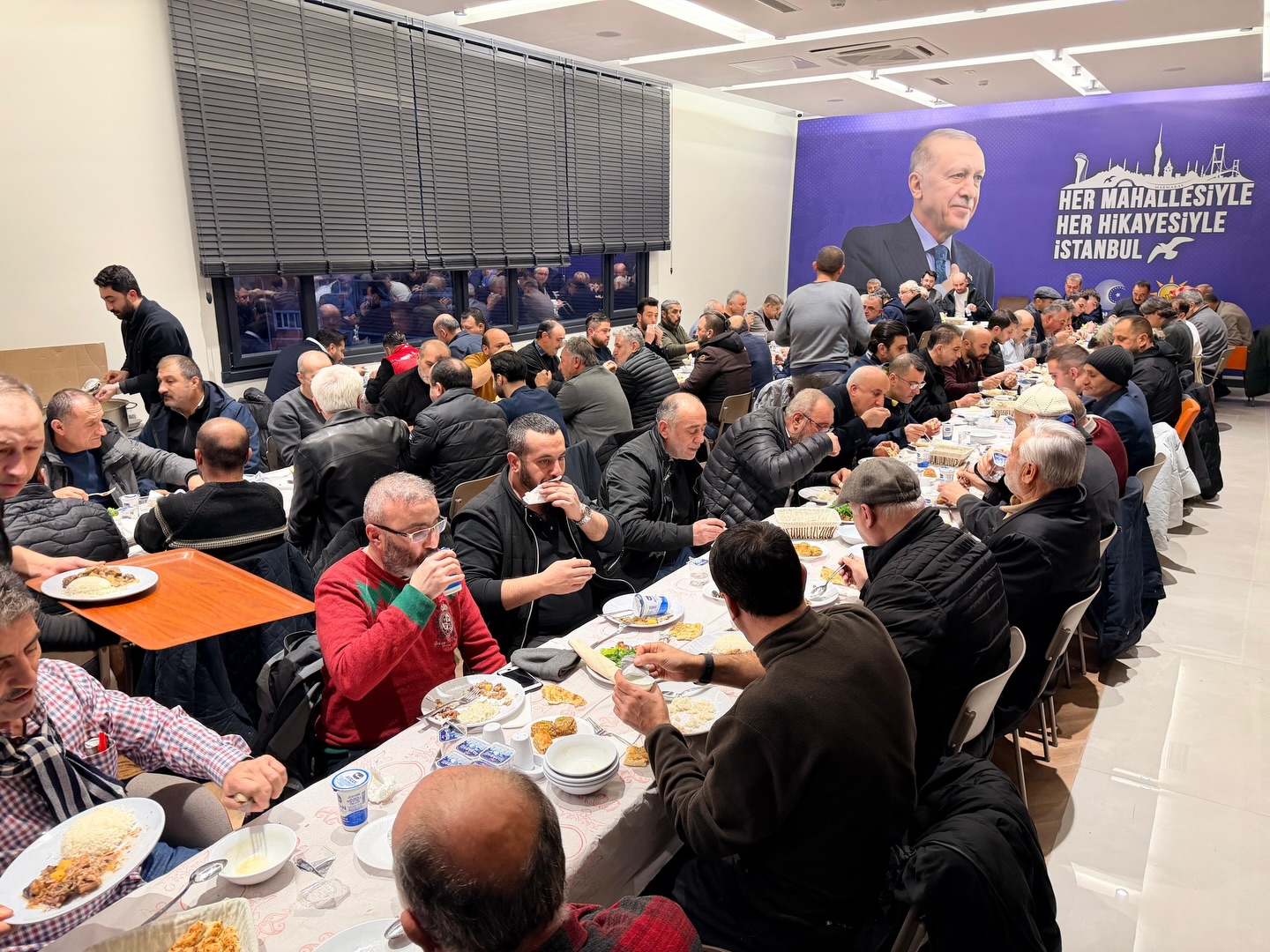 ERZİNCAN VE GÜMÜŞHANELİ HEMŞERİLERLE İFTAR