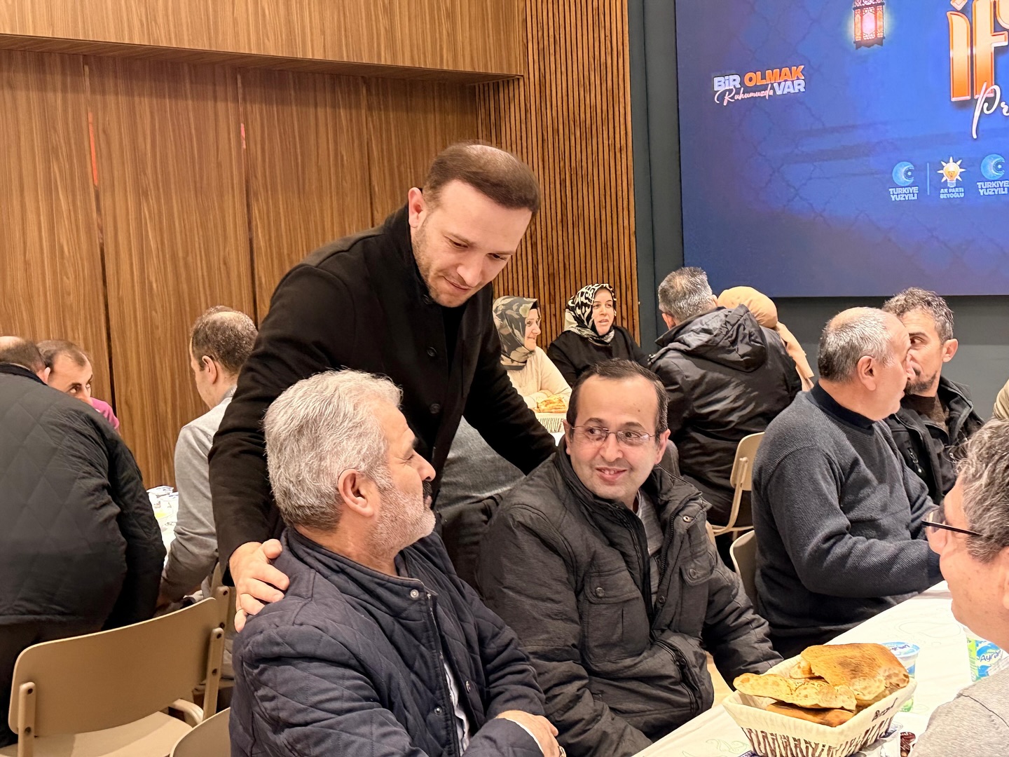 SİVASLI HEMŞEHRİLERLE İFTAR SOFRASINDA BULUŞULDU