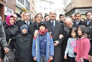 Kadir TOPBAŞ seçim startını Beyoğlu'dan verdi